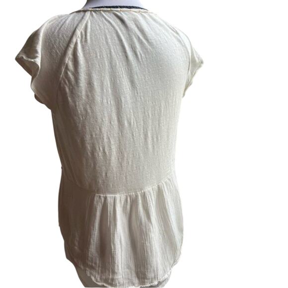 Akemi + Kin Anthropologie Embroidered Top - XS - Picture 3 of 6